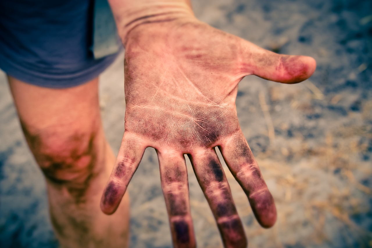 hand-3588162_1280.jpg